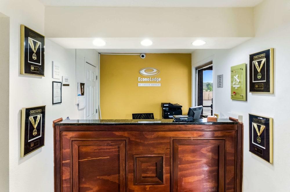 Econo Lodge Glade Springs I-81 Zewnętrze zdjęcie