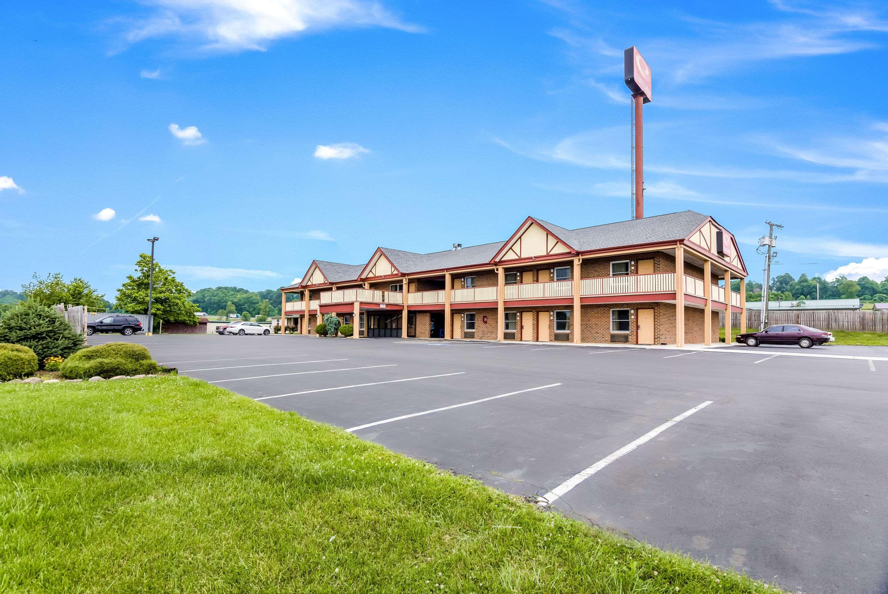 Econo Lodge Glade Springs I-81 Zewnętrze zdjęcie